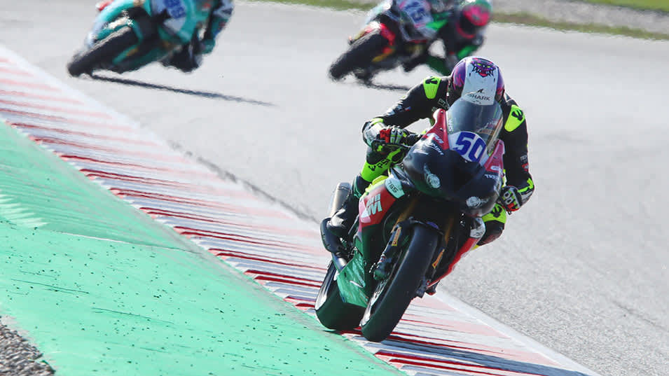 Triumph Vostatek racing 